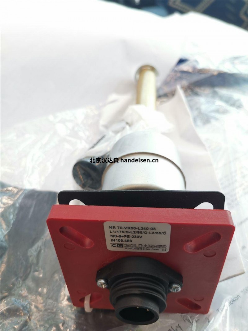 Goldammer src=http://zjw0510.com/skin/m03skinBlue/image/nopic.gif