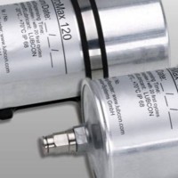LUBCON手持式電動(dòng)注油器MicroMax 120用于醫療行業(yè)