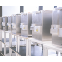 MLase 現代緊湊型 MLI 系列準分子激光器，脈沖能量高達 16 mJ