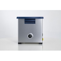 干燥設備Elmad dry TD 30用于生產(chǎn)、車(chē)間和服務(wù)